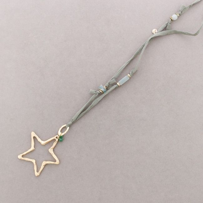 COLLAR LARGO COLGANTE ESTRELLA METAL