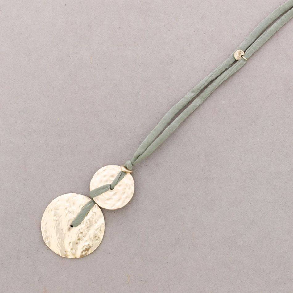 METAL DOUBLE MEDALLION PENDANT LONG NECKLACE