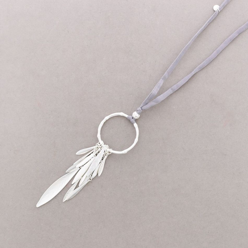 COLLAR LARGO COLGANTE ANILLA METAL COLGANTES HOJA