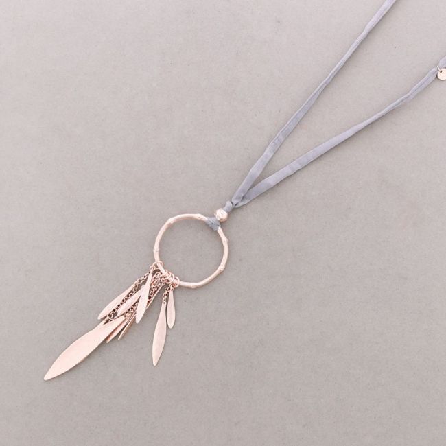 COLLAR LARGO COLGANTE ANILLA METAL COLGANTES HOJA