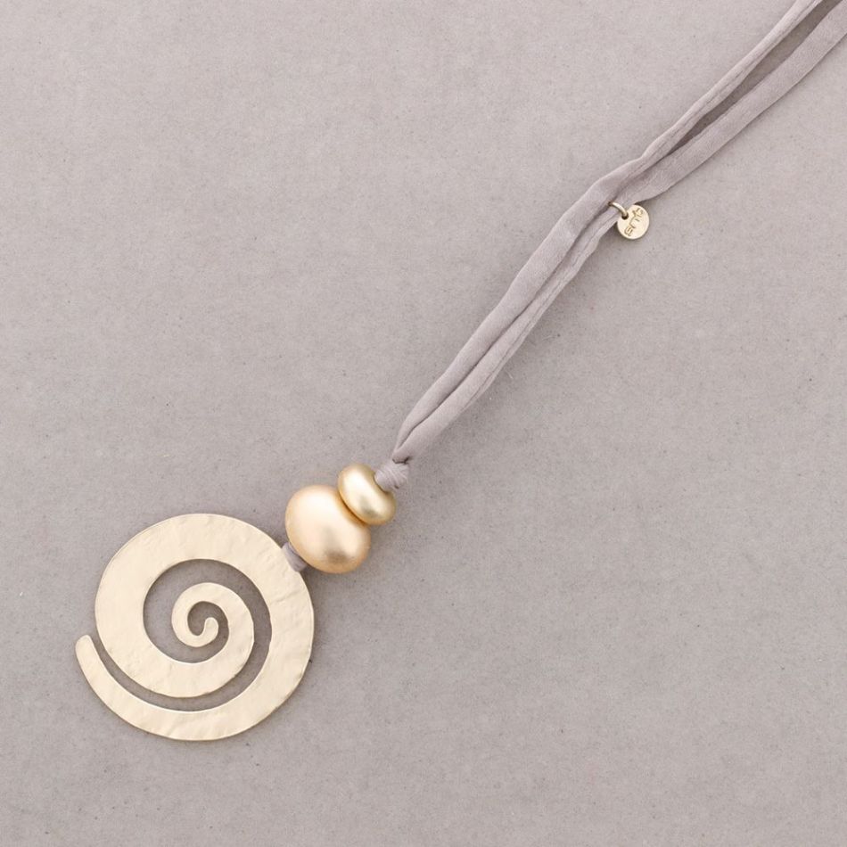 METAL SPIRAL PENDANT LONG NECKLACE