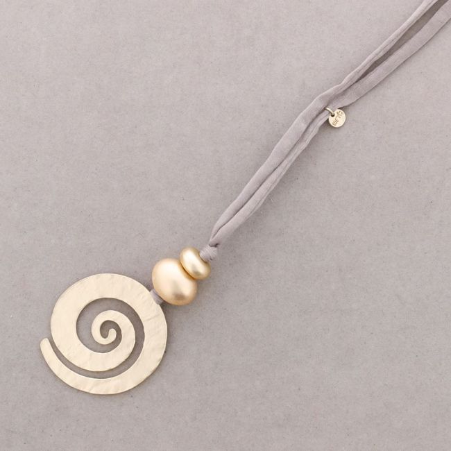 METAL SPIRAL PENDANT LONG NECKLACE