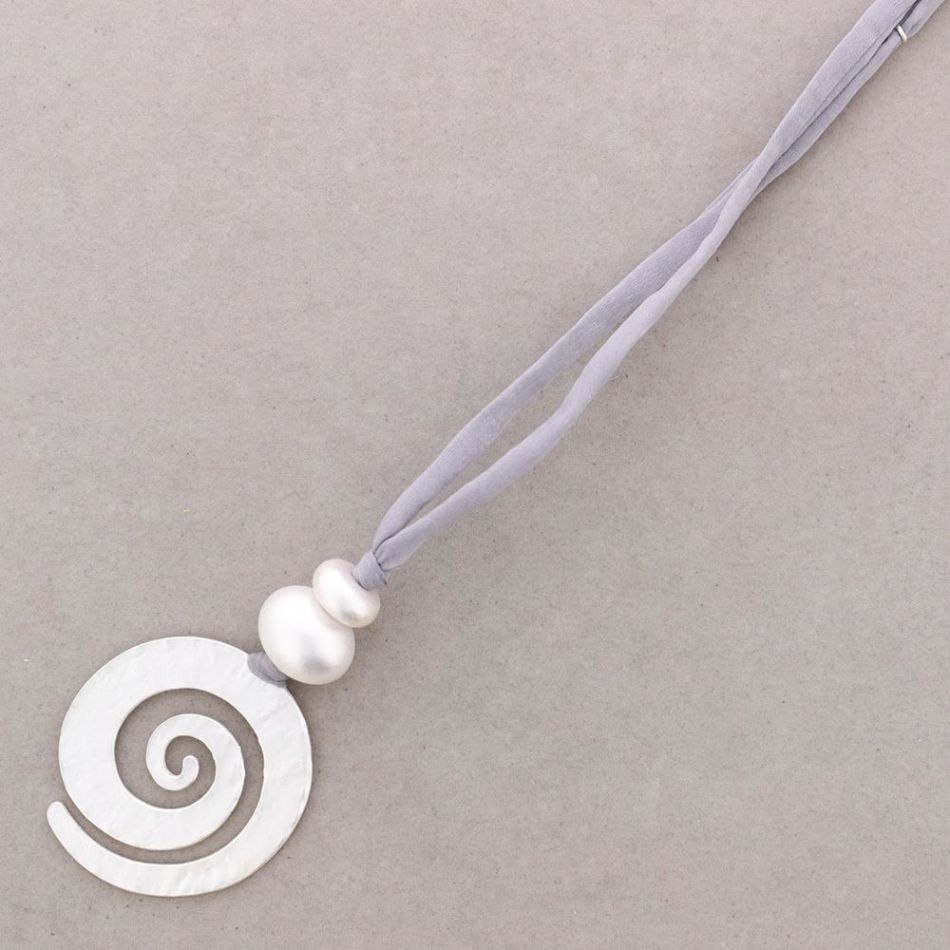 COLLAR LARGO COLGANTE ESPIRAL METAL
