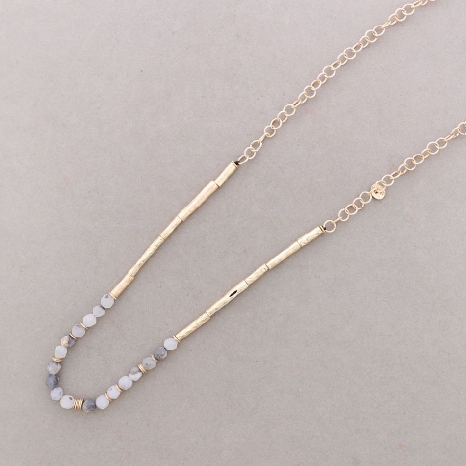 COLLAR LARGO CUENTAS METAL PIEDRAS
