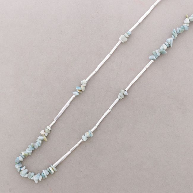 LONG NECKLACE METAL STONE BEADS