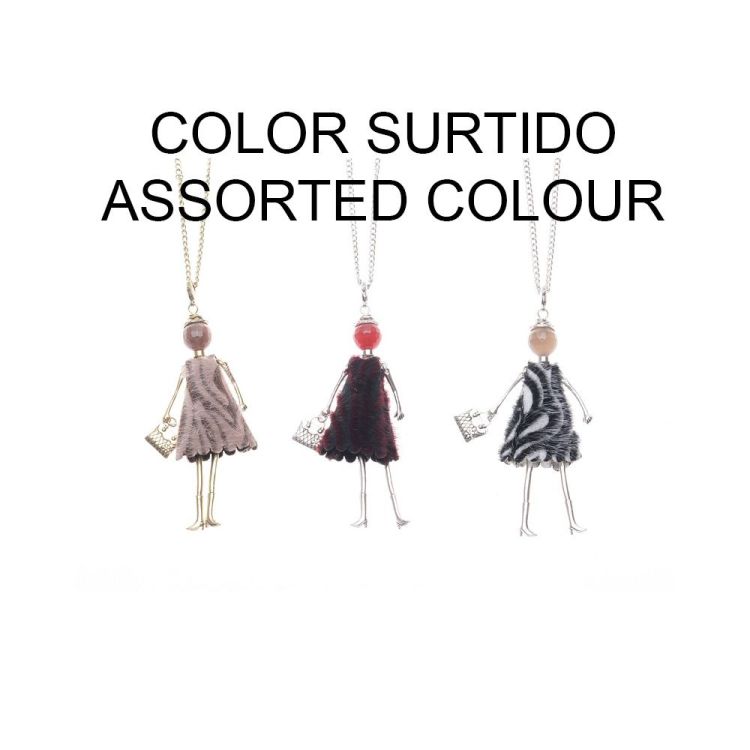 LONG NECKLACE DOLL PENDANT 2