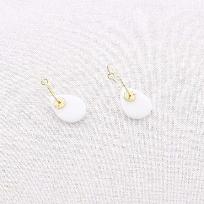 STONE PENDANT HOOP STEEL EARRINGS
