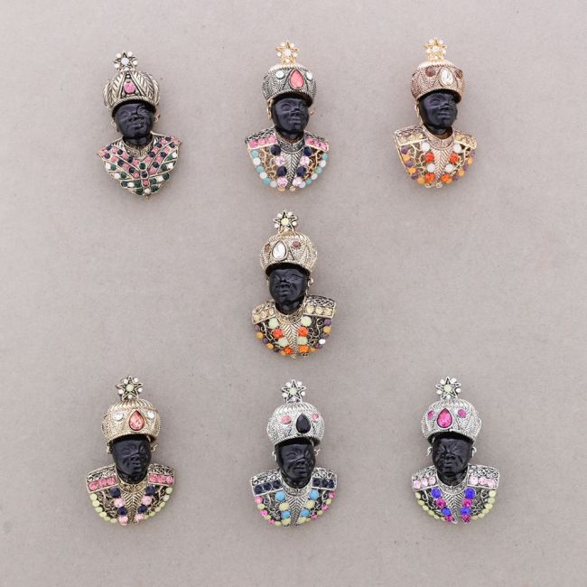 CRYSTAL HEAD BROOCH