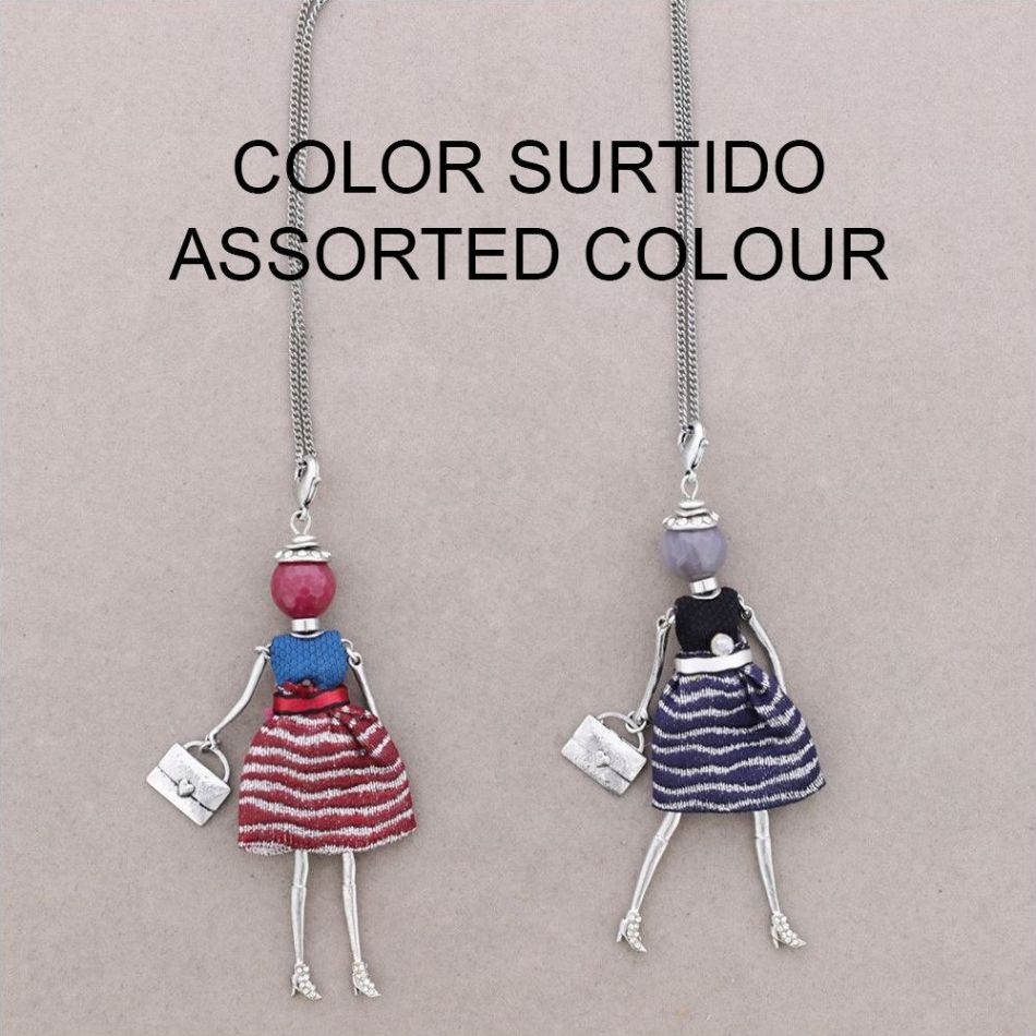LONG PENDANT NECKLACE DOLL