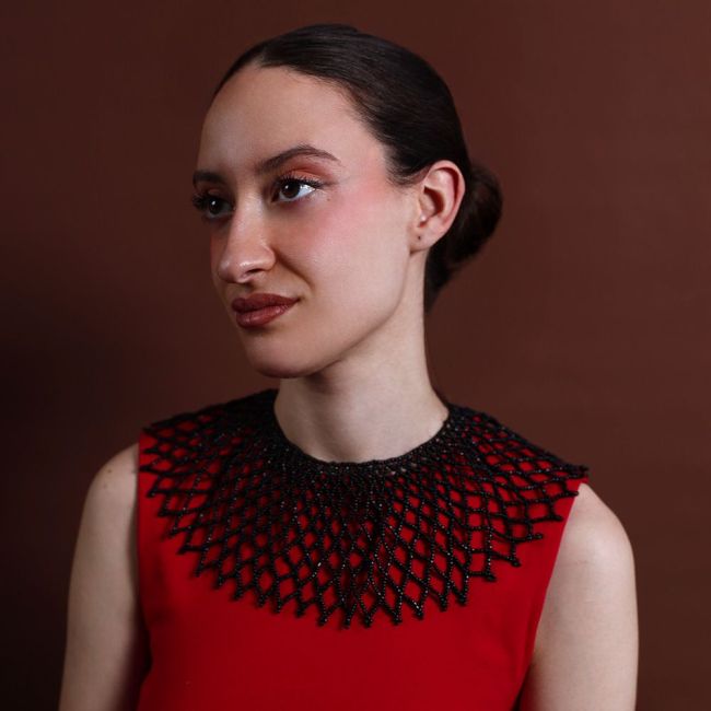 BEAD BIB CHOKER