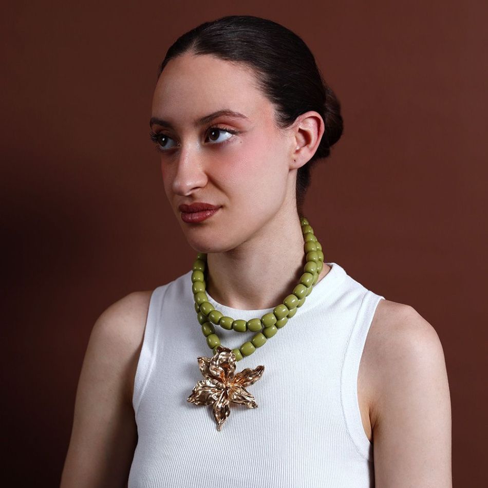 DOUBLE CHOKER WITH RESIN BEADS AND METAL FLOWER PENDANT