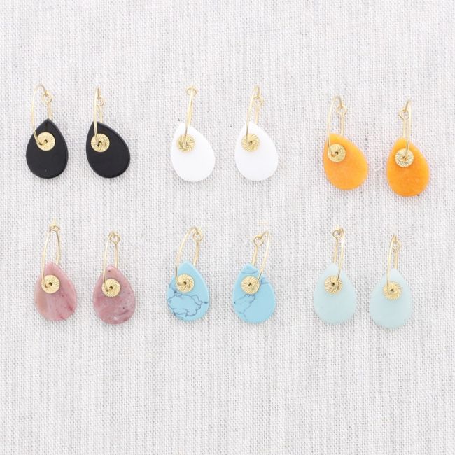 STONE PENDANT HOOP STEEL EARRINGS
