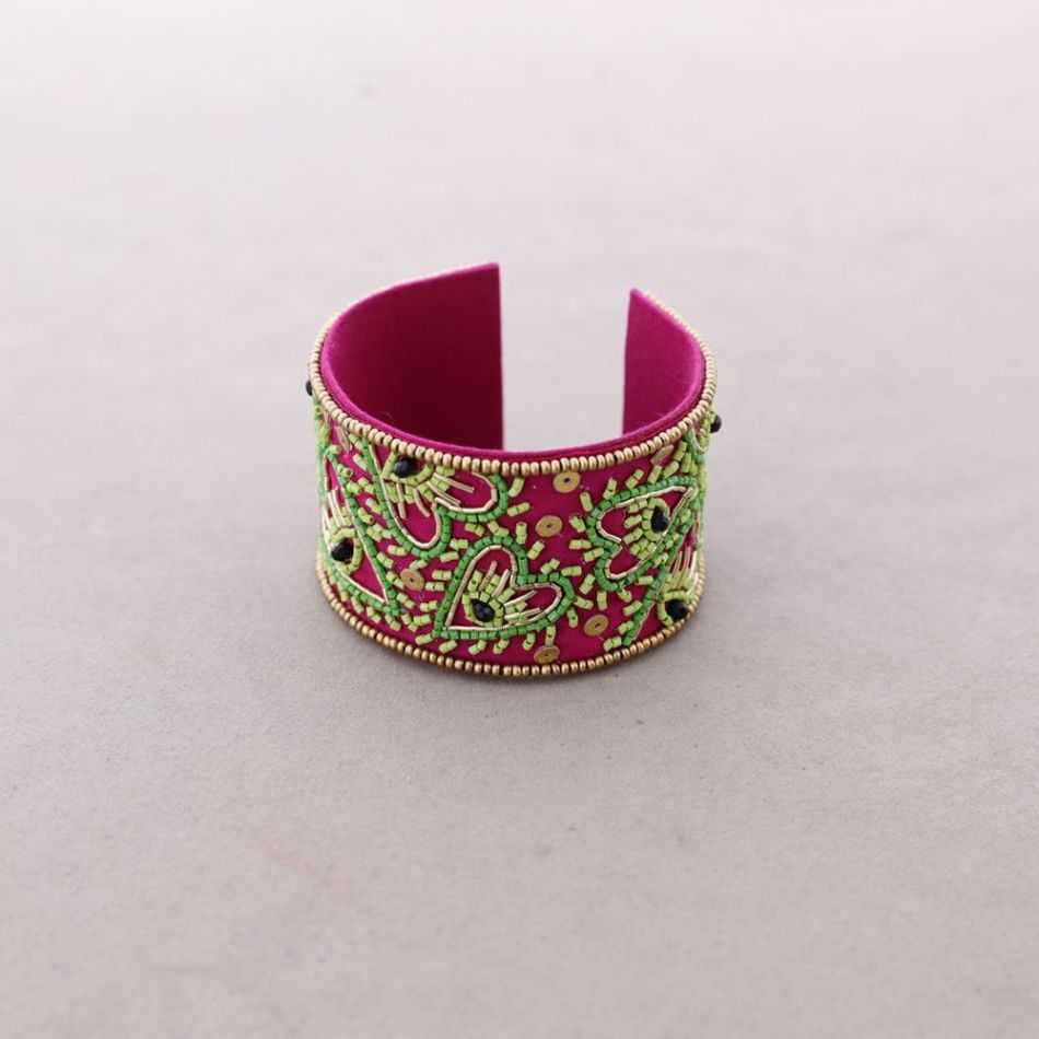 ADJUSTABLE ETHNIC BRACELET WITH TURKISH EYE BEADS