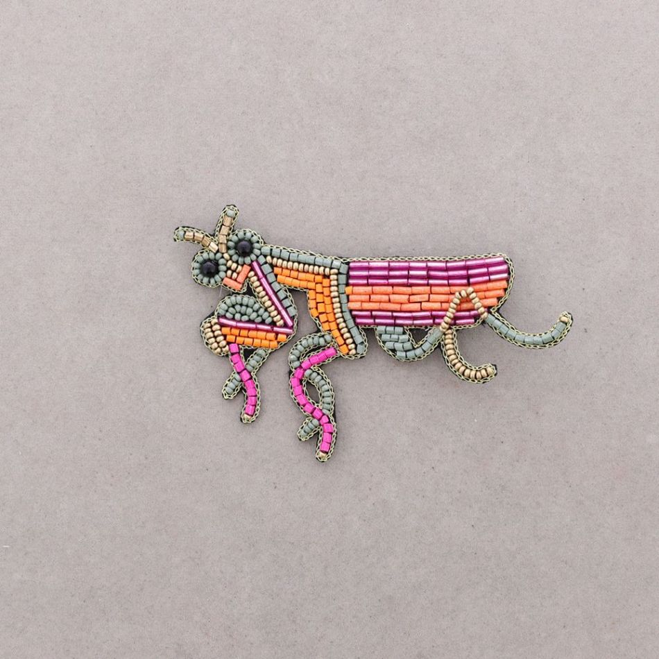 BROCHE INSECTO MANTIS ABALORIOS