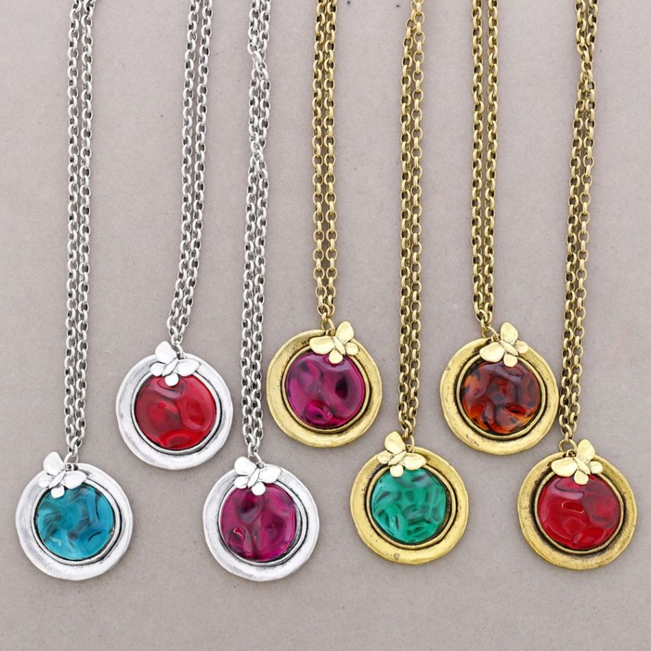 COLLAR LARGO METAL RESINA