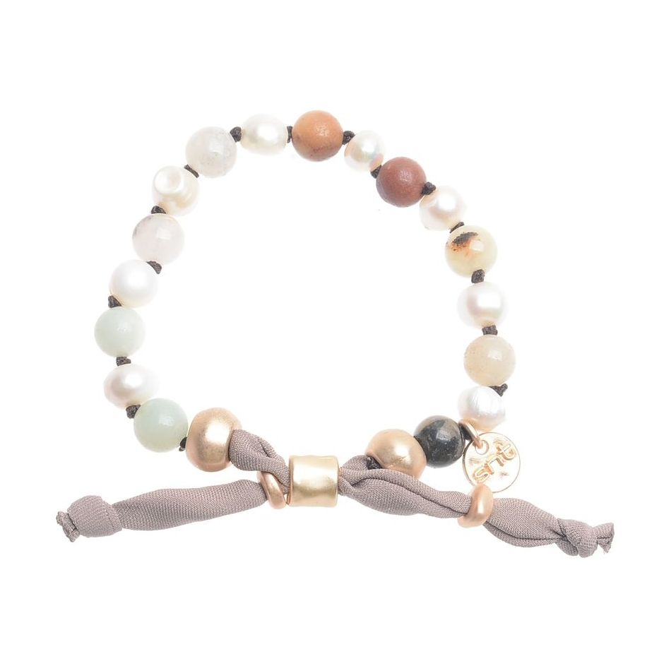 MACRAME BRACELET WITH CULTURED PEARLS