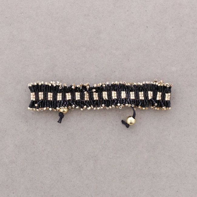ETHNIC MACRAME BEAD BRACELET