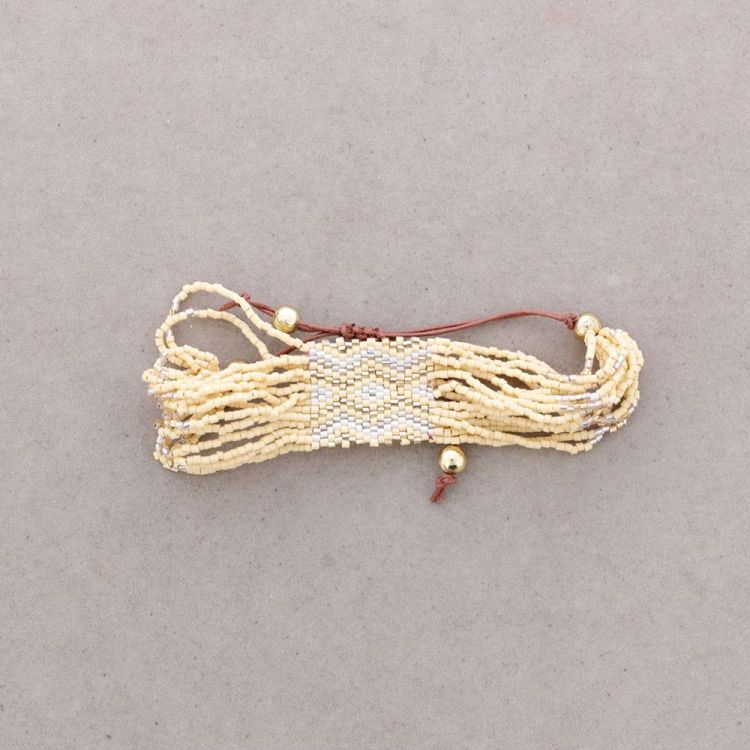 PULSERA ÉTNICA MACRAMÉ ABALORIOS