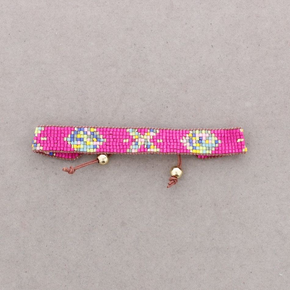 ETHNIC MACRAME BEAD BRACELET