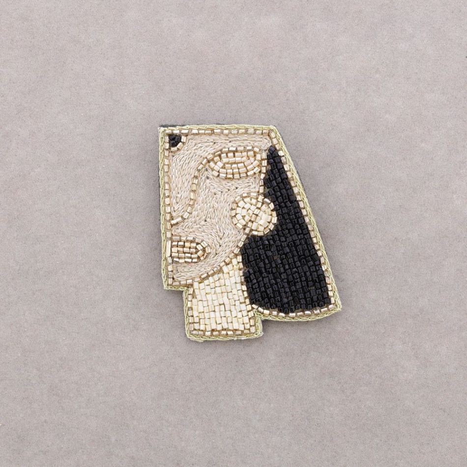 BROCHE ABSTRACTO CARA ABALORIOS