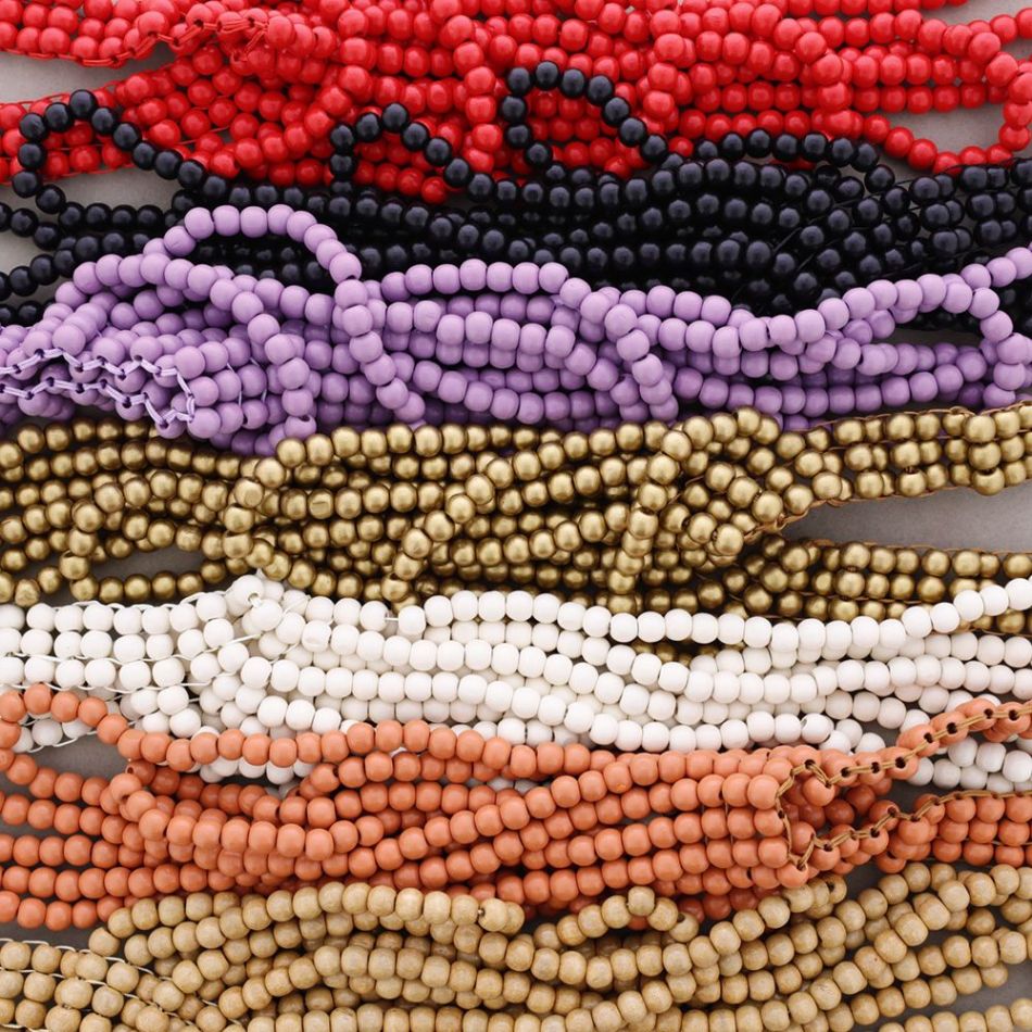 WOODEN BALLS BIB NECKLACE