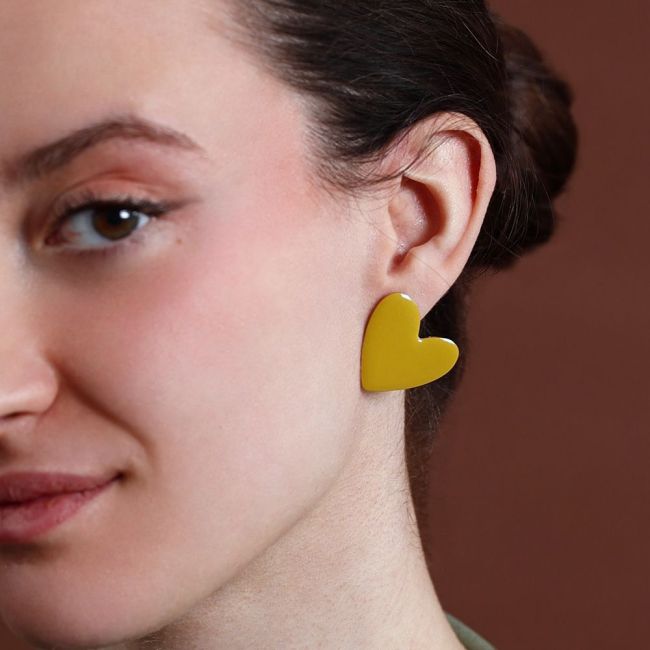 PENDIENTES PRESIÓN ACERO CORAZÓN ESMALTE