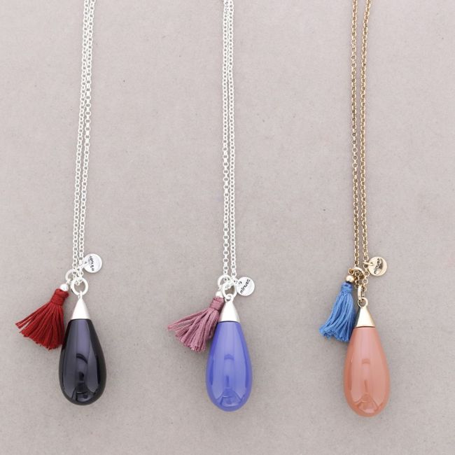 LONG PENDANT NECKLACE FRINGE RESIN
