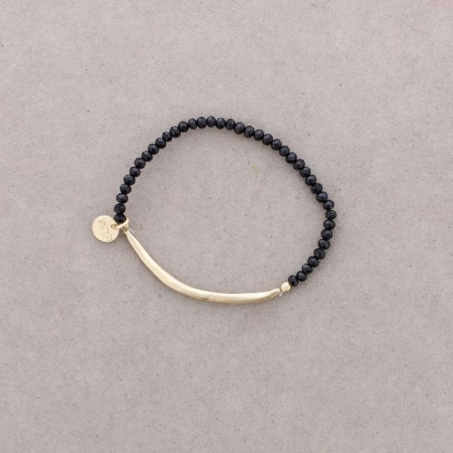 METAL BRACELET WITH FACETED CRYSTALS