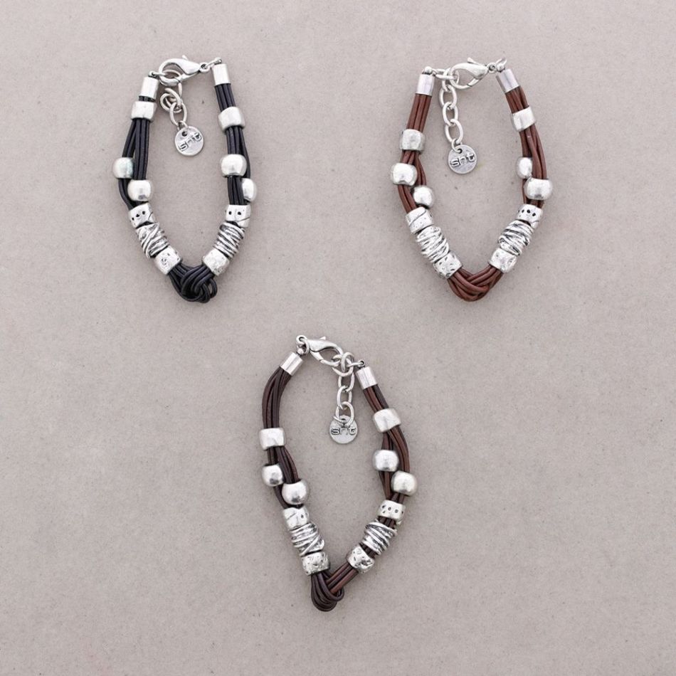 LEATHER BRACELET WITH METAL BEADS