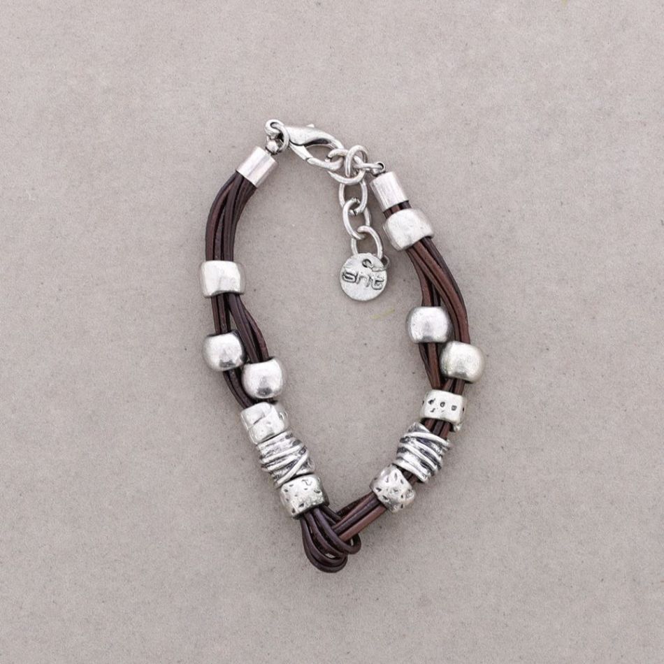 LEATHER BRACELET WITH METAL BEADS