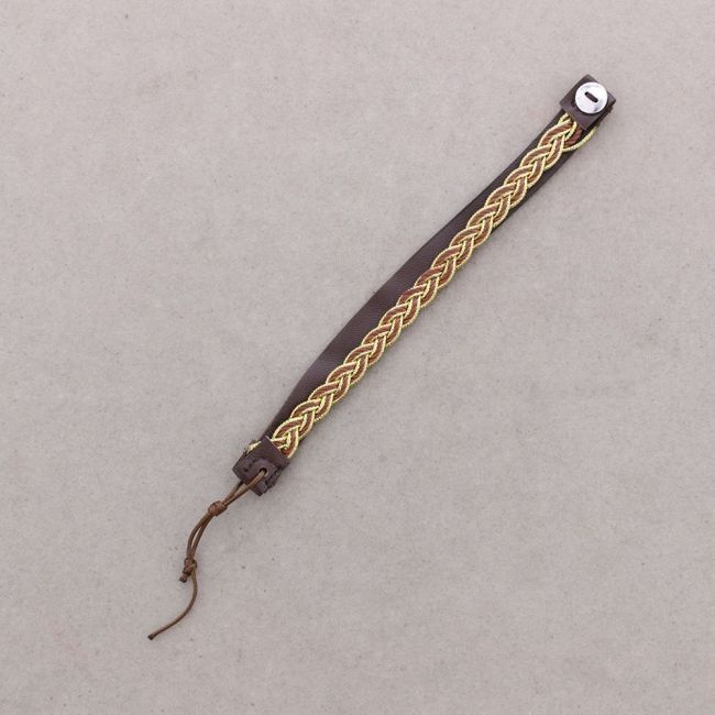 PULSERA TRENZADA CIERRE CUERO