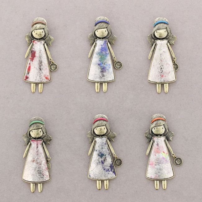 METAL ENAMEL BROOCH