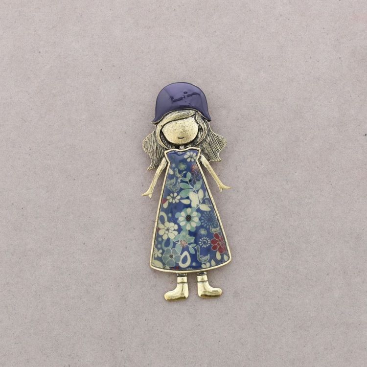 METAL DOLL BROOCH