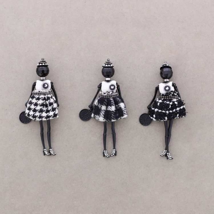 BROCHE COLG. MUÑECA 2