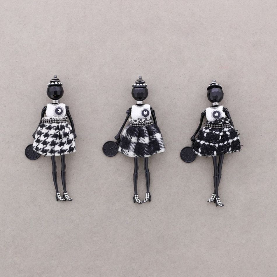 HANGING BROOCH DOLL