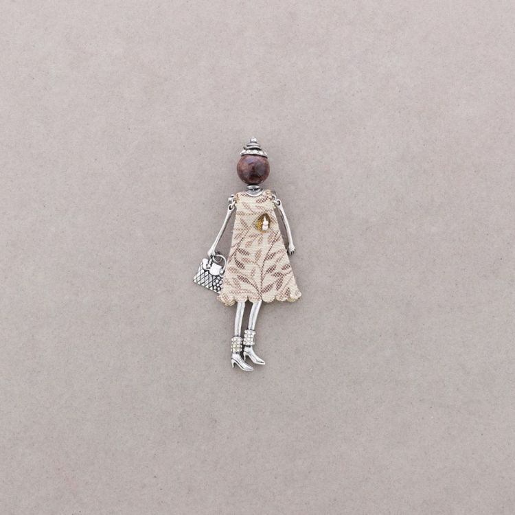 BROCHE MUÑECA 2