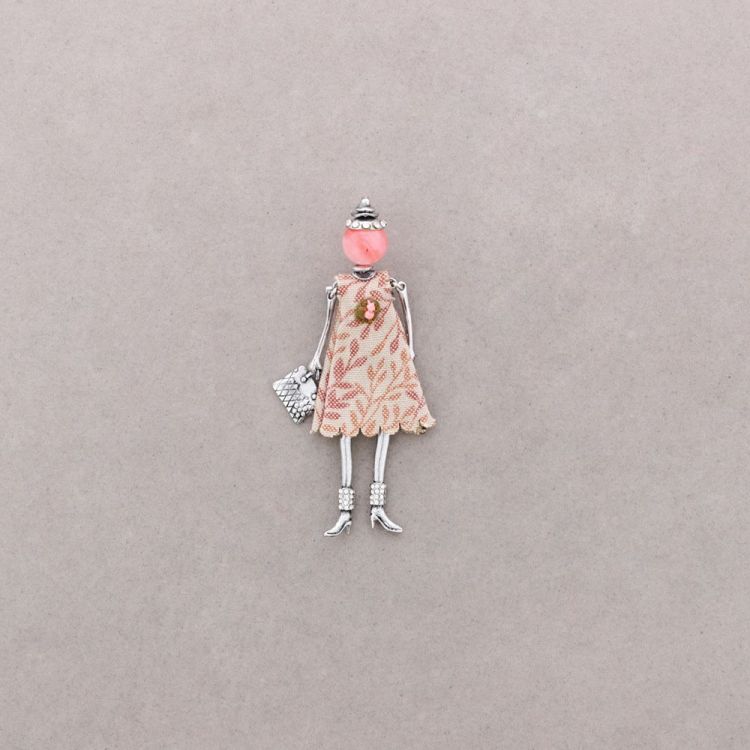 BROCHE MUÑECA
