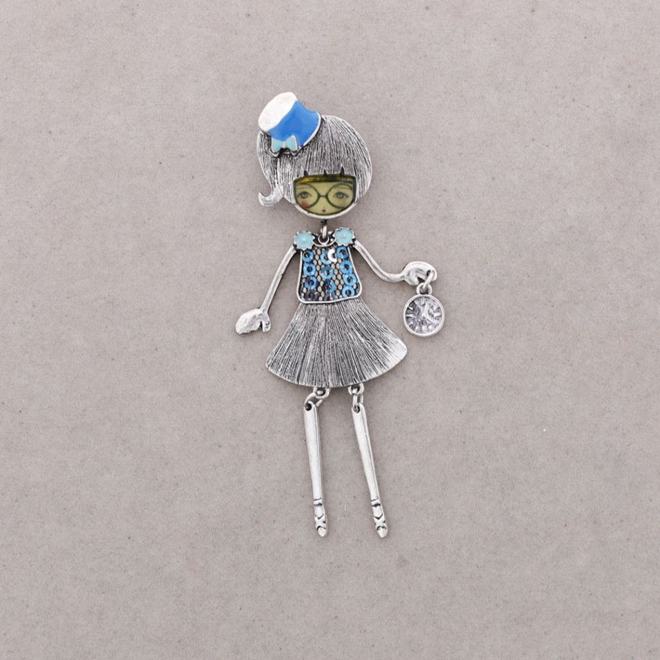 DOLCE BAMBOLINA BROOCH