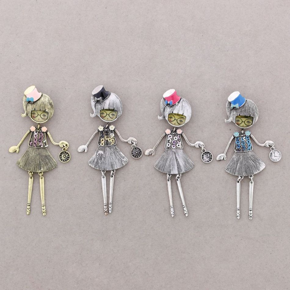DOLCE BAMBOLINA BROOCH