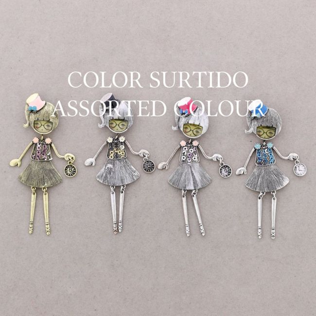 DOLCE BAMBOLINA BROOCH