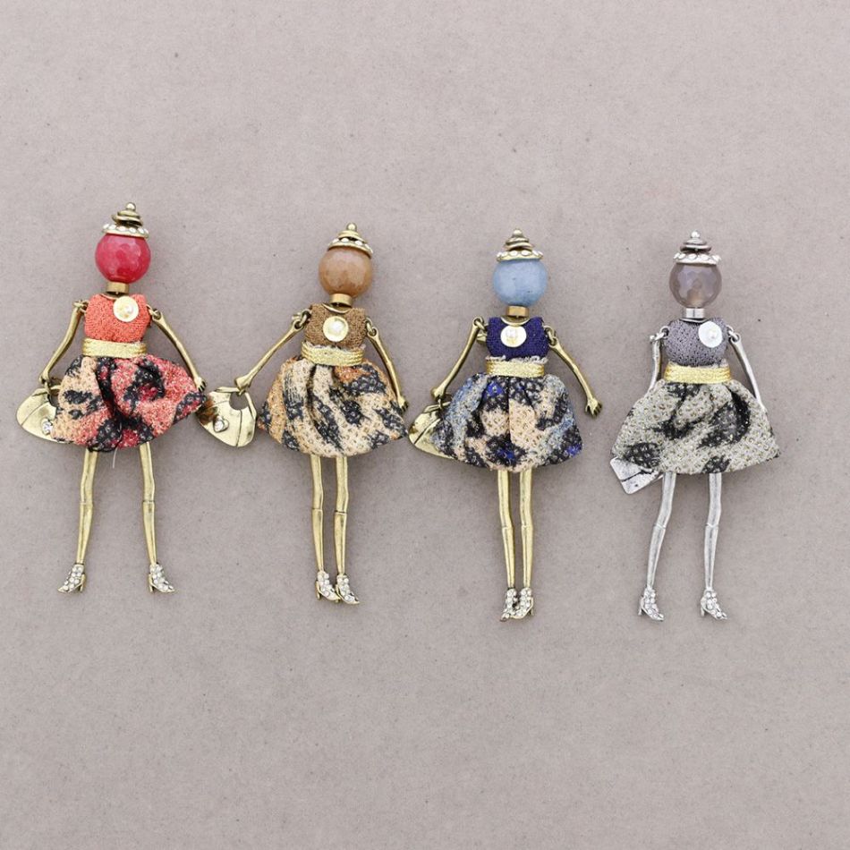 HANGING BROOCH DOLL