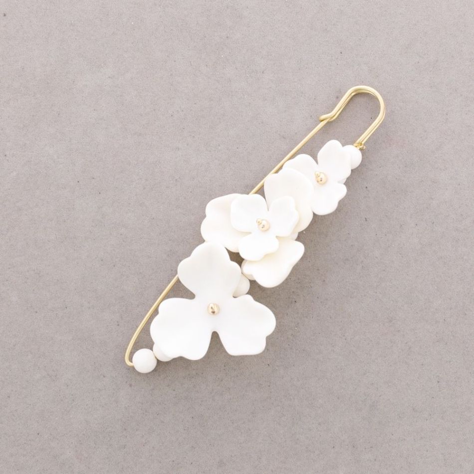 BROCHE ALFILER CUENTAS FLOR RESINA