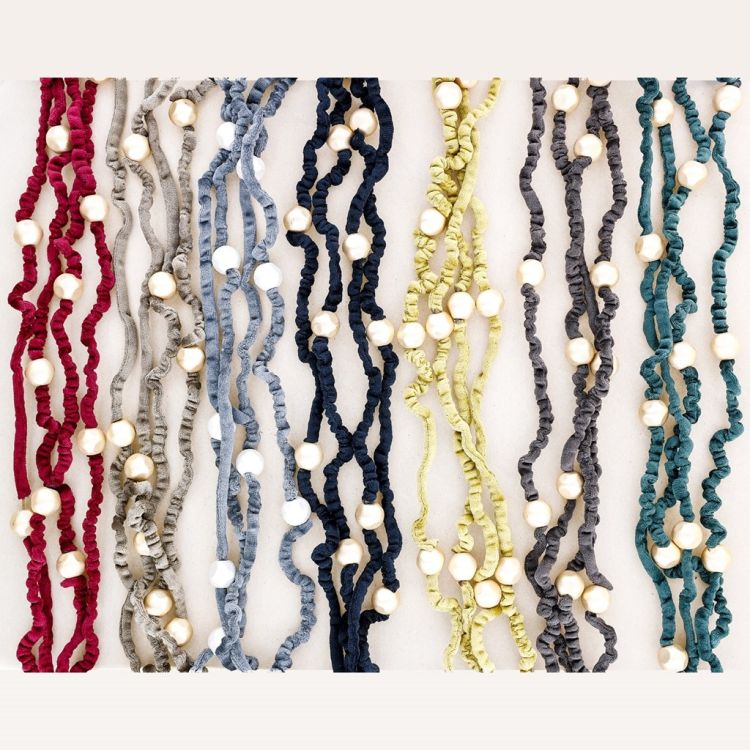 LONG NECKLACE WITH VELVET STRAPS AND BALL 2