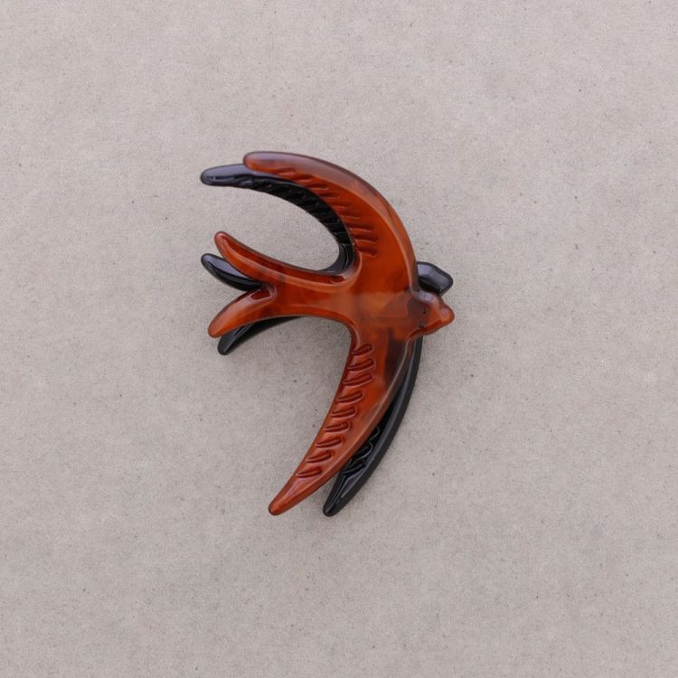 DOUBLE BIRD RESIN BROOCH 2
