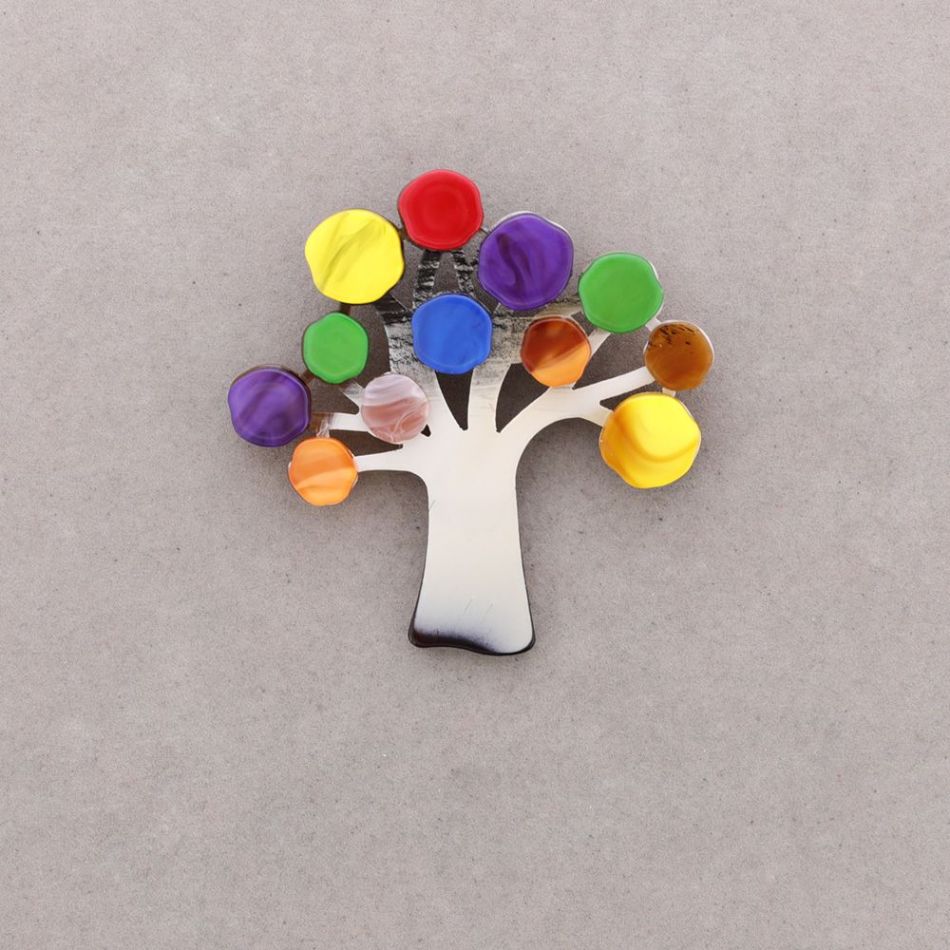 BROCHE ÁRBOL RESINA