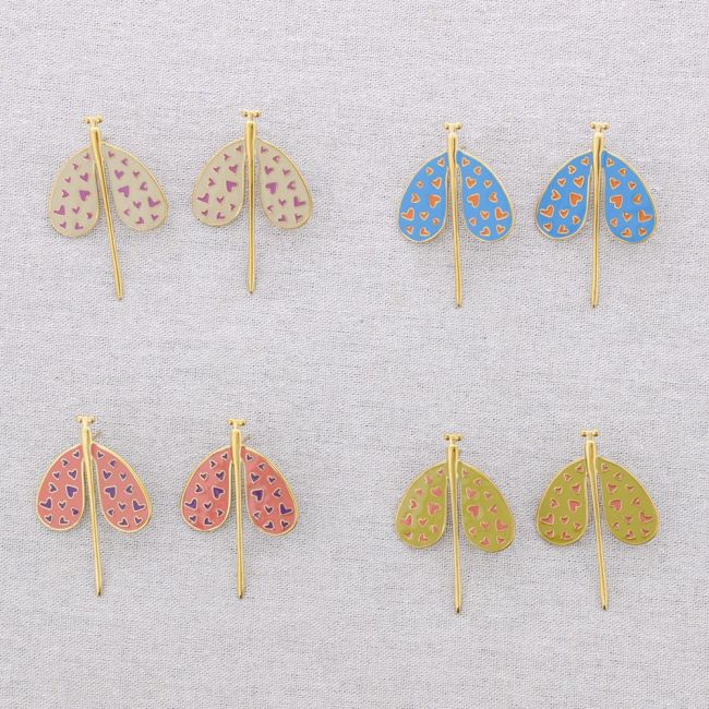 PENDIENTES ACERO INSECTO CORAZONES ESMALTE