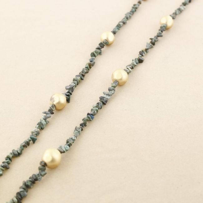 LONG NECKLACE WITH METALLIC FINISH BALL STONES