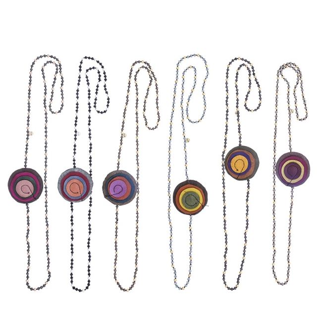 LONG TRIPLE FLOWER CRYSTAL NECKLACE