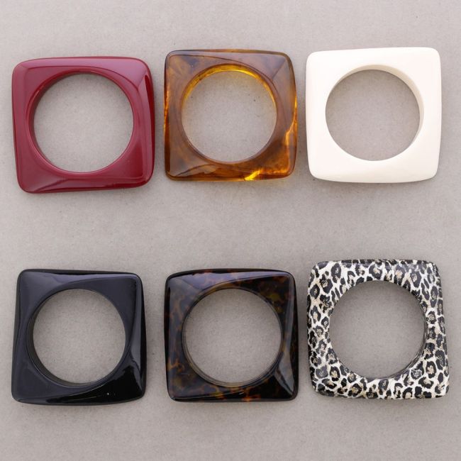 RIGID RESIN BRACELET