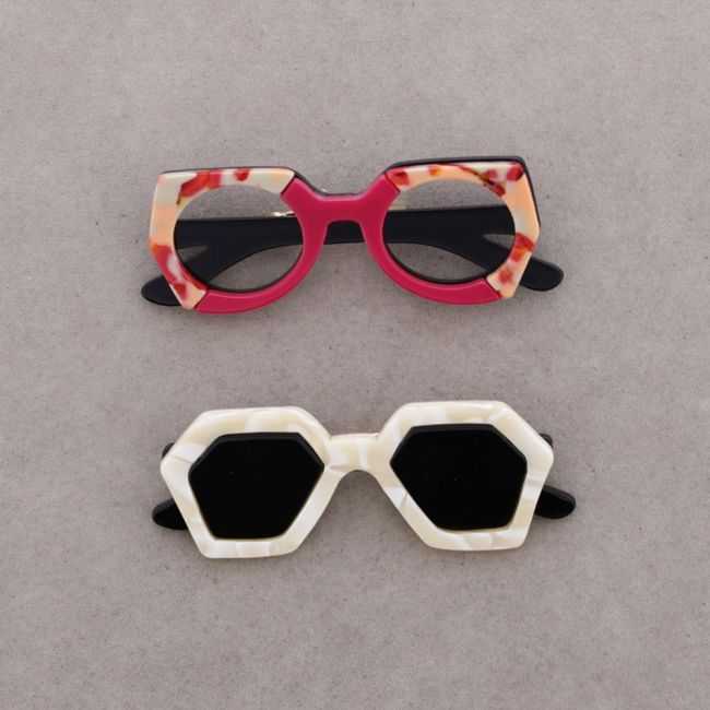 BROCHE SET 2 GAFAS RESINA